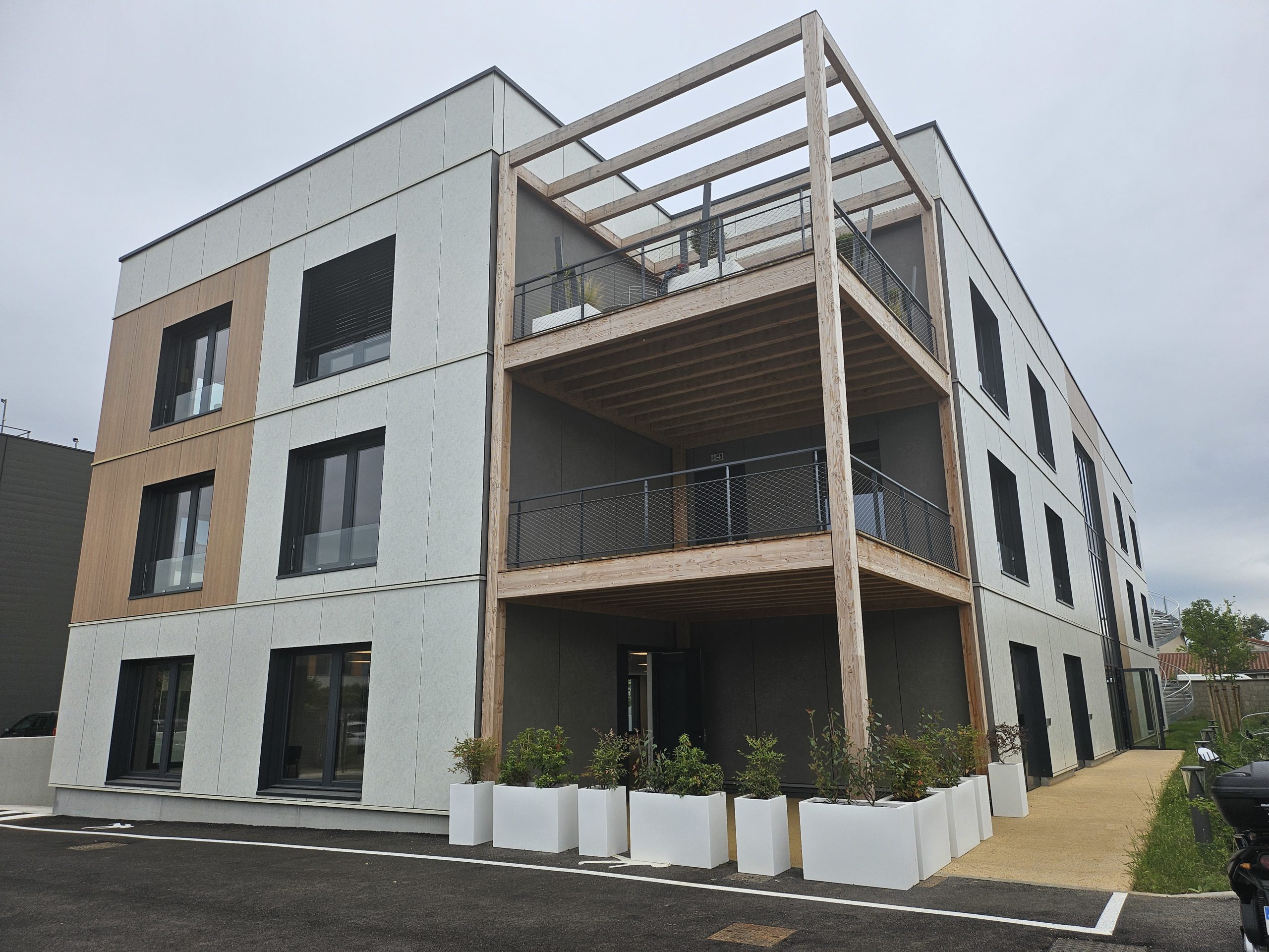 construction laidet bureaux ste foy les lyon