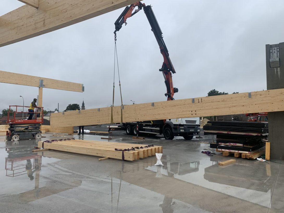 pose et fabrication des murs à ossature bois par concept mob pour Aldi à Mont d'Origny